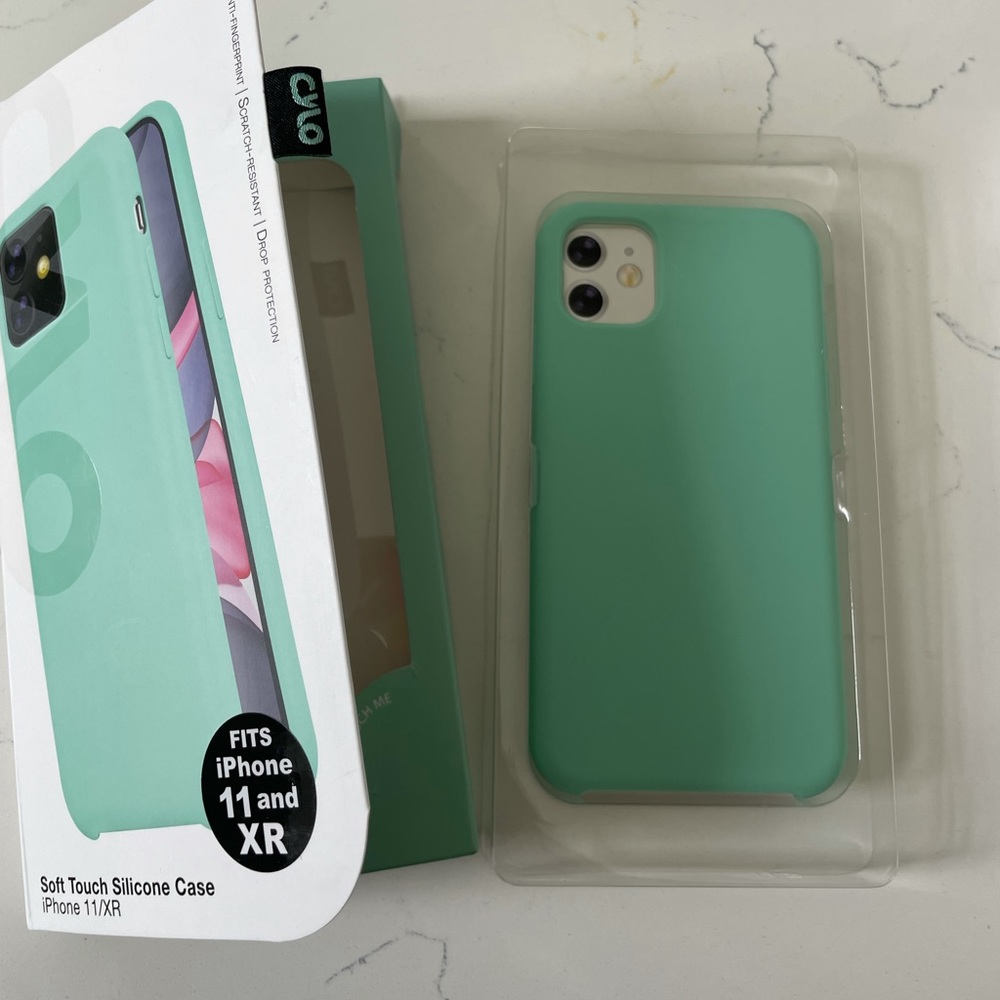 Silicone phone case / fits 11 XR